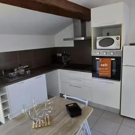 Appartement Calme Et Confortable